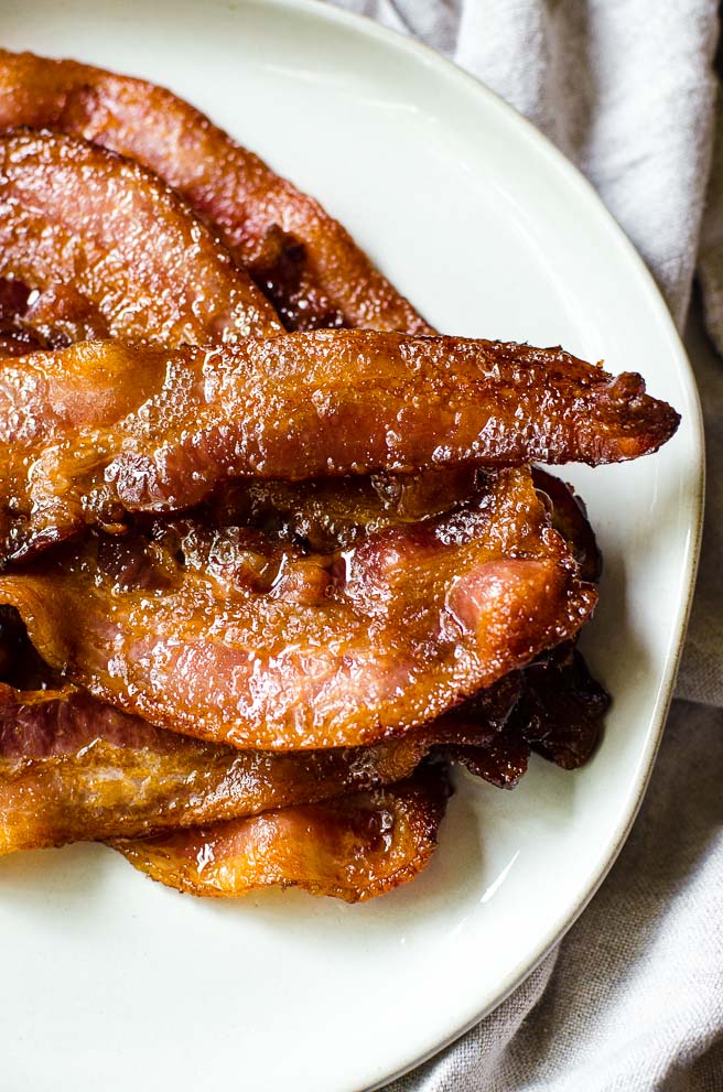 https://www.foodabovegold.com/wp-content/uploads/2019/09/How-To-Make-Bacon-In-The-Oven-Small-16.jpg